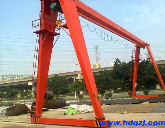 采購起重機(jī)如何選擇電動(dòng)葫蘆 采購起重機(jī)如何選擇電動(dòng)葫蘆